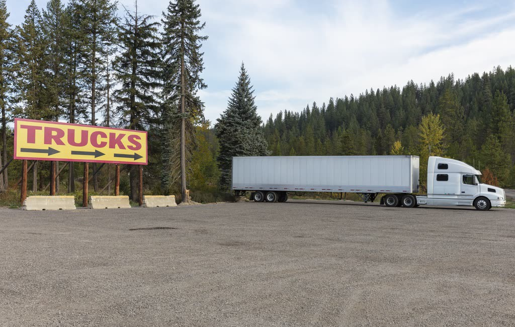 6 Best Fuel Permit Services for Small Fleets in 2026